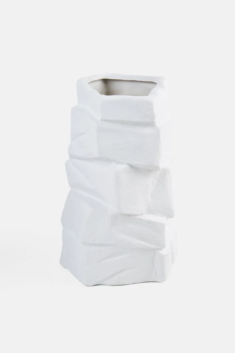 Muy Mucho Decorative Stoneware Flower Vase, White